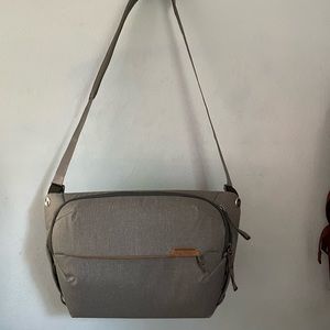 Peak design camera bag